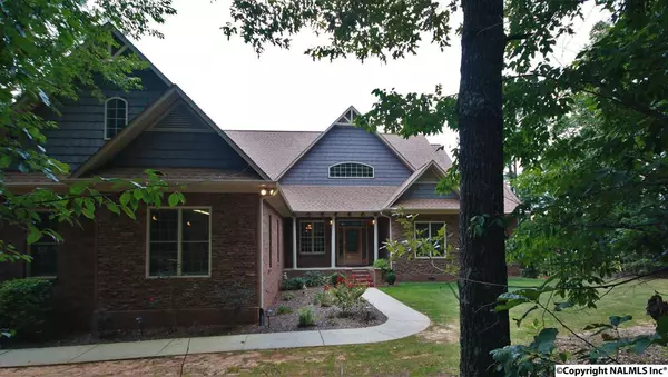 2505 Deere Road, Decatur, AL 35603