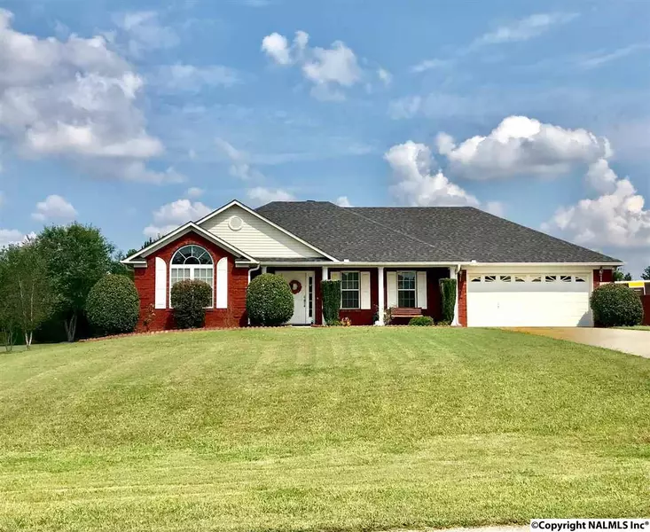 115 Thistledowns Drive, Toney, AL 35773