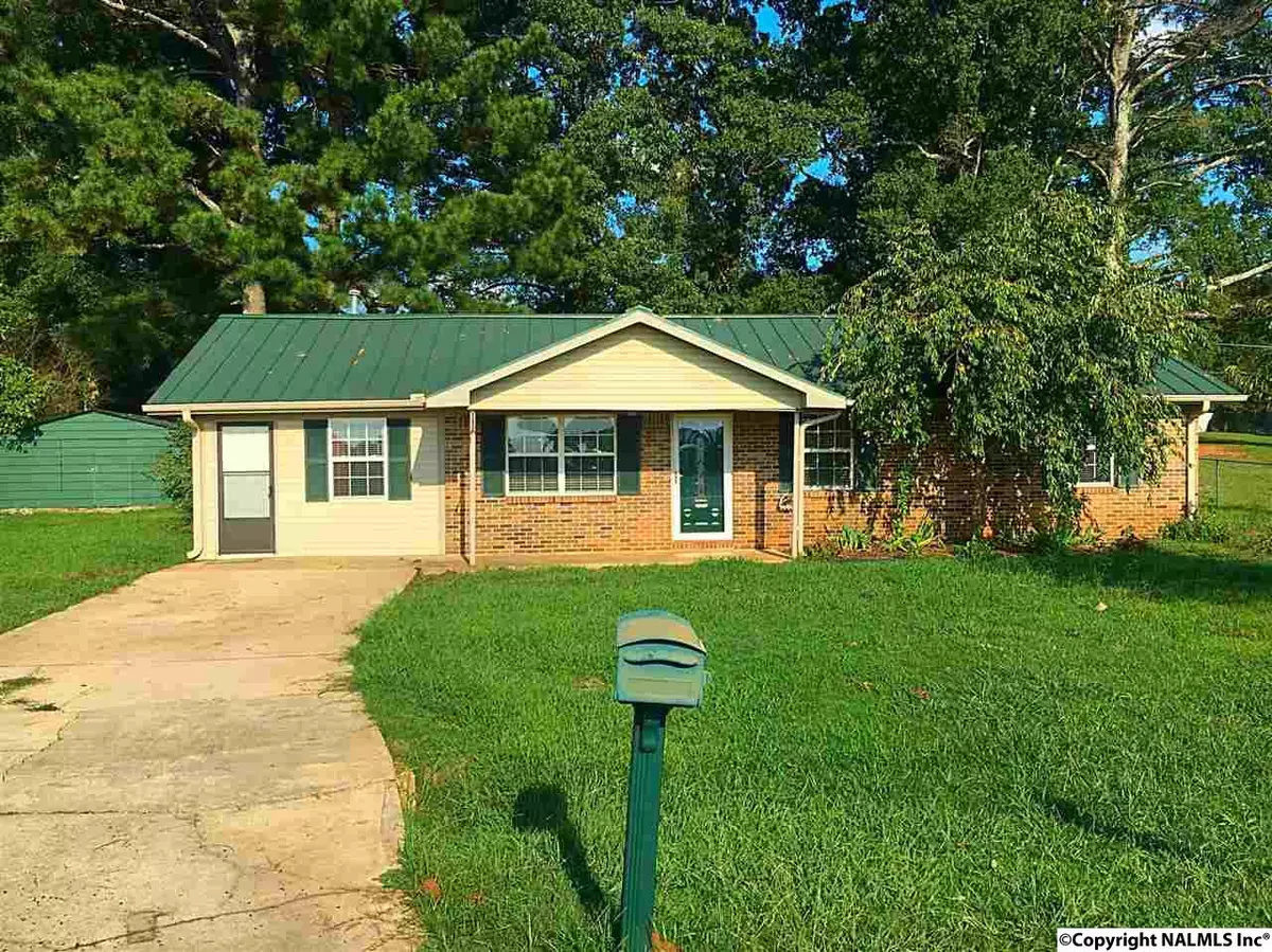 Moulton, AL 35650,408 Lois Street