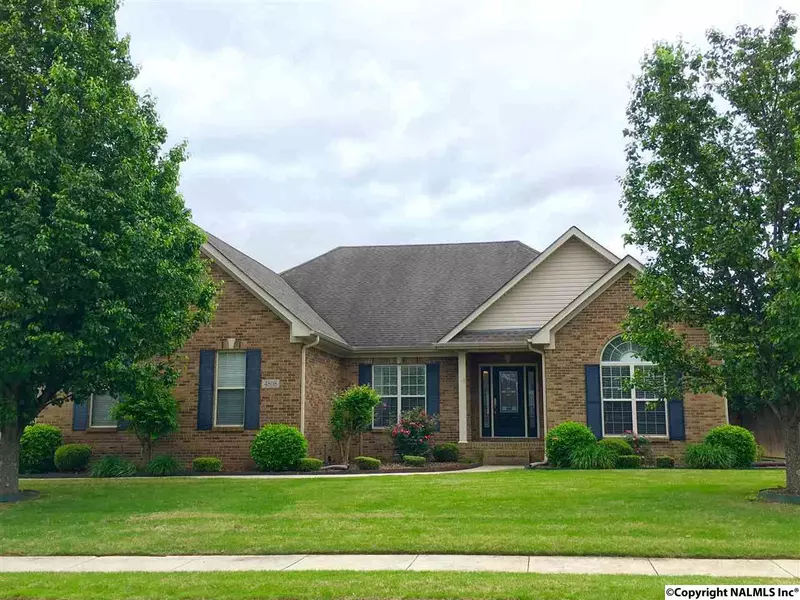 4808 Saddle Ridge Drive, Owens Cross Roads, AL 35763