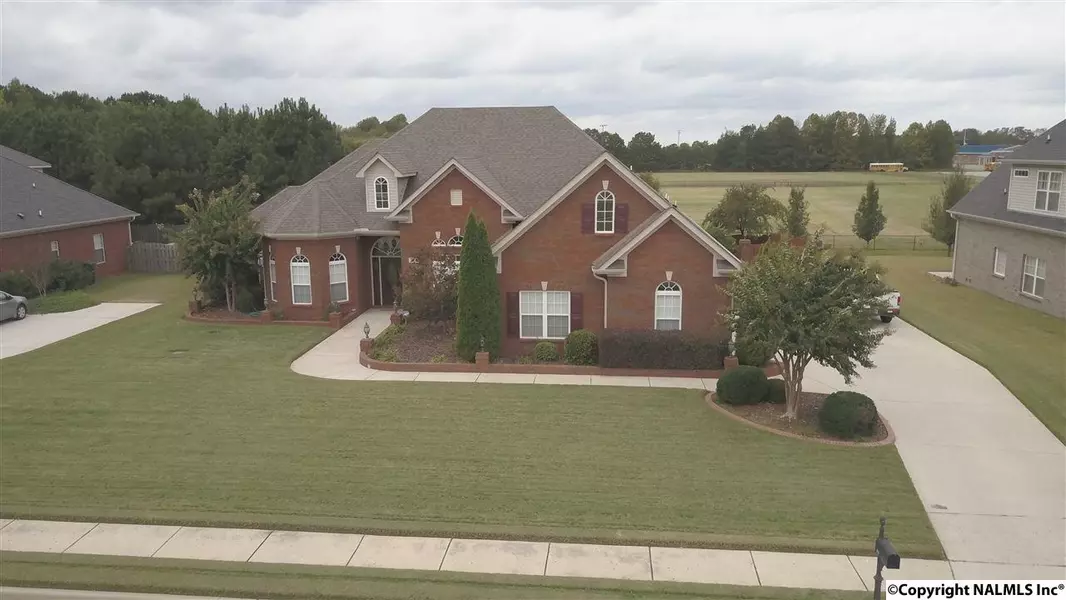 218 Waterbrook Lane, Harvest, AL 35749