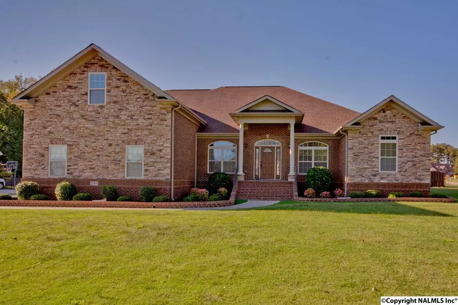 23309 Shinnecock Hills, Athens, AL 35613