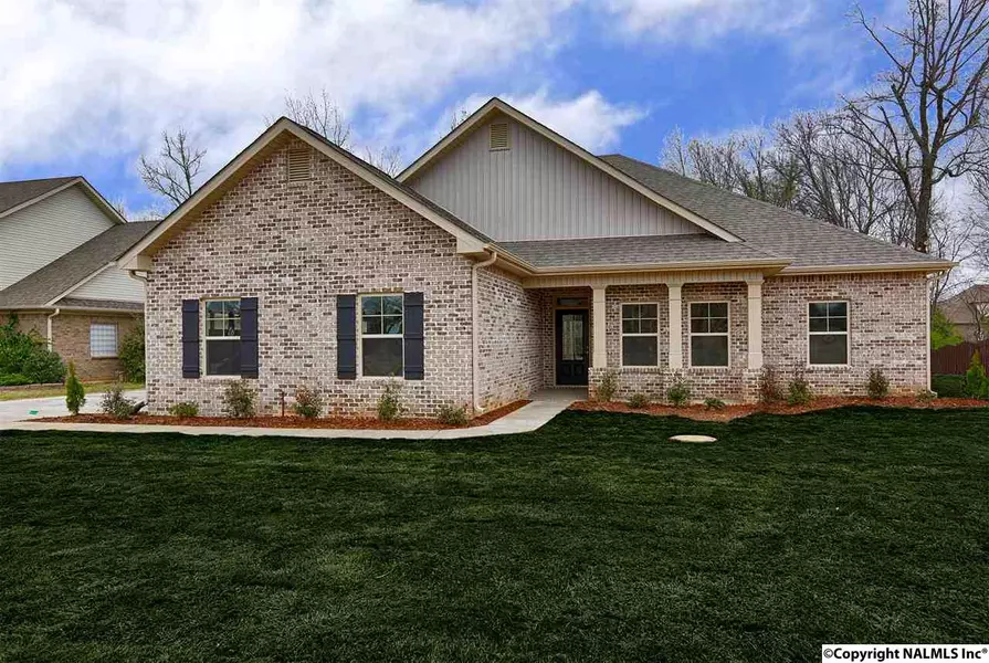 112 Twin Springs Drive, Harvest, AL 35749