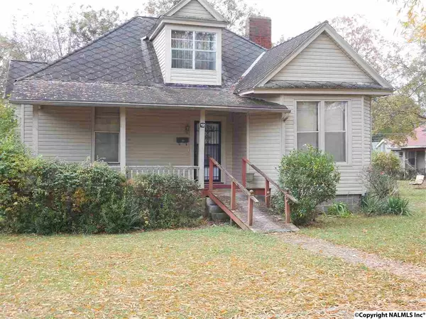 Gadsden, AL 35904,12 Comnock Avenue