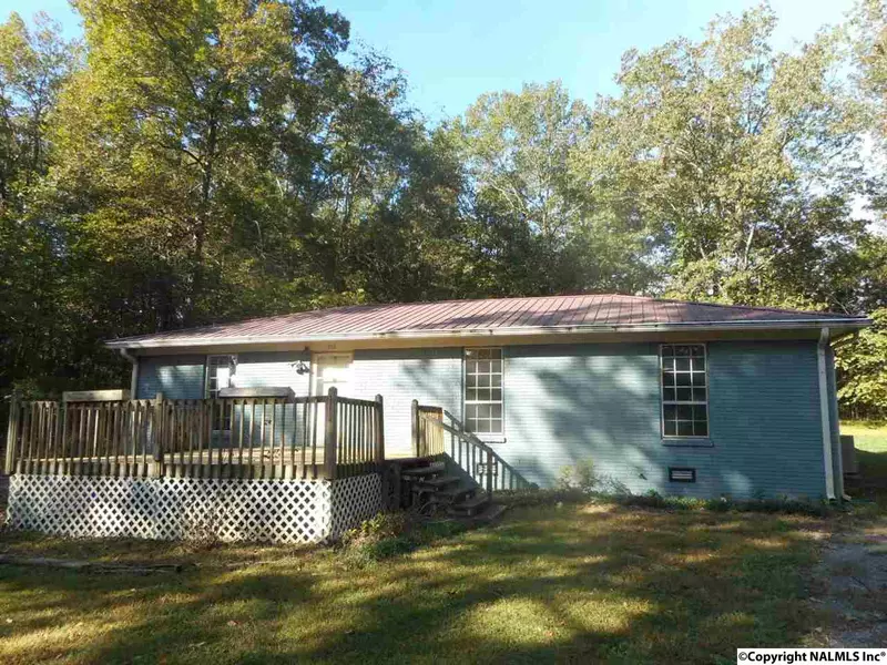 353 Morrow Drive, Guntersville, AL 35976