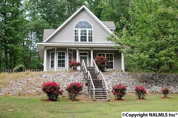 7518 Alabama Highway 35 N, Section, AL 35771