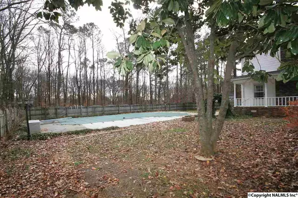 Elkmont, AL 35620,18330 Locust Lane