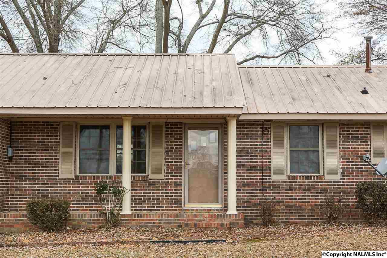 Hartselle, AL 35640,1019 Nanceford Road