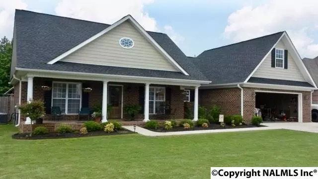 1313 Gypsy Trail SW, Hartselle, AL 35640