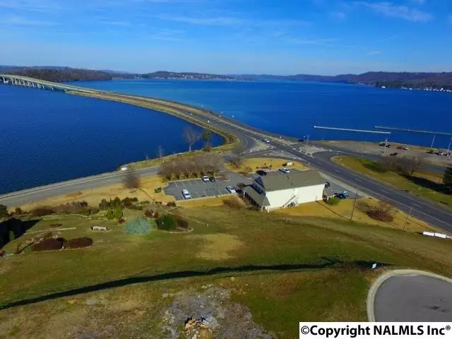 Lot 7 Harbor Point Drive, Guntersville, AL 35976