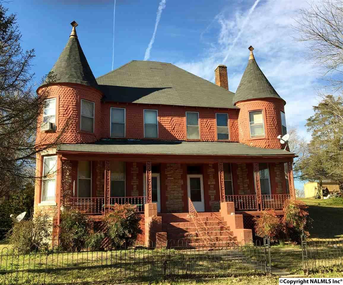701 Kilpatrick Row, Bridgeport, AL 35740