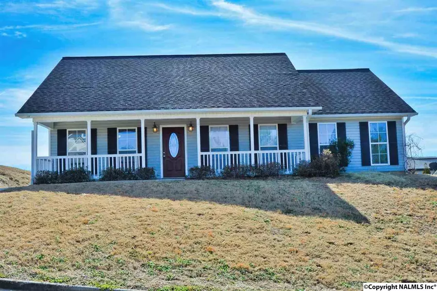 200 White Oak Circle, Cullman, AL 35055