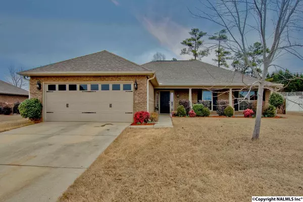 530 Summer Cove Circle NW, Madison, AL 35757