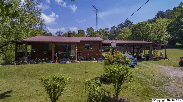 373 County Road 848, Collinsville, AL 35961