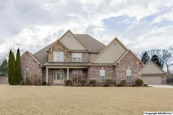 112 Cherry Ridge Drive, New Market, AL 35761