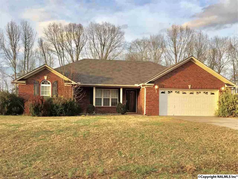 107 Lacebark Drive, Toney, AL 35773