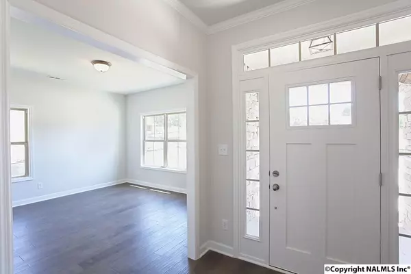 Madison, AL 35757,100 Hollybrook Drive NW