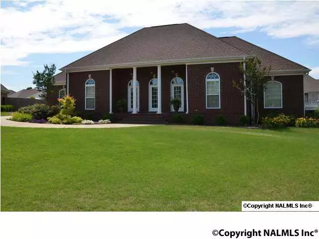 1300 Spring Branch Drive, Hartselle, AL 35640