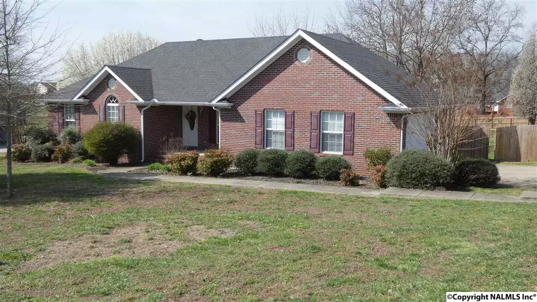 50 Eastridge Road, Fayetteville, TN 37334