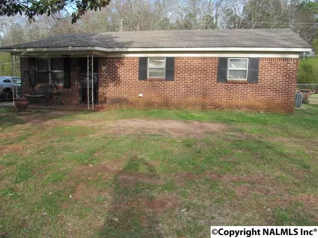 Moulton, AL 35650,214 Livingston Lane