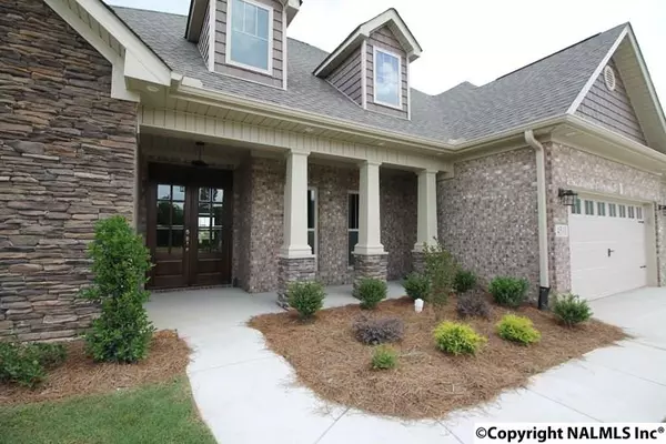 4510 Cattail Cove, Owens Cross Roads, AL 35763