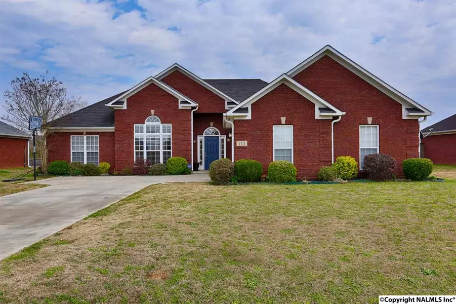 115 Appleberry Lane, Harvest, AL 35749