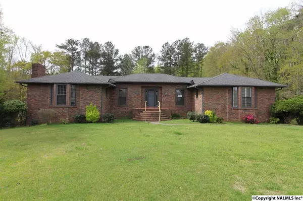 420 Lenford Avenue, Glencoe, AL 35905