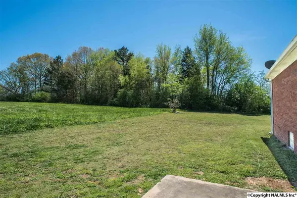 Lester, AL 35647,27164 West Limestone School Road