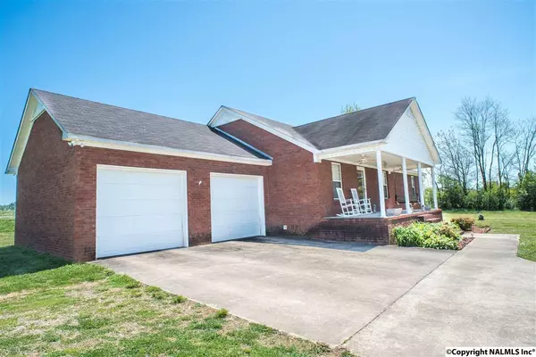 Lester, AL 35647,27164 West Limestone School Road