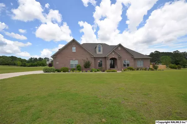 3426 Napa Valley Way, Decatur, AL 35603