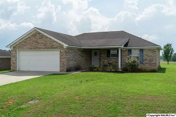 18449 Whitetail Lane, Athens, AL 35613