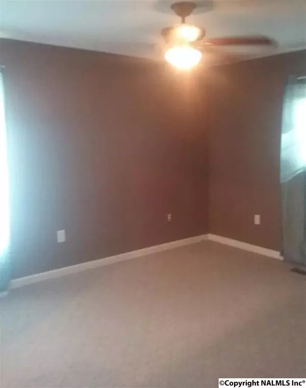 Ragland, AL 35131,105 Popular Ridge Road