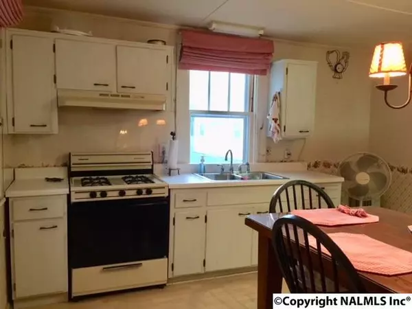 Langston, AL 35755,9095 County Road 67