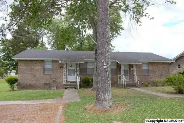 500 Hazel Street, Centre, AL 35960