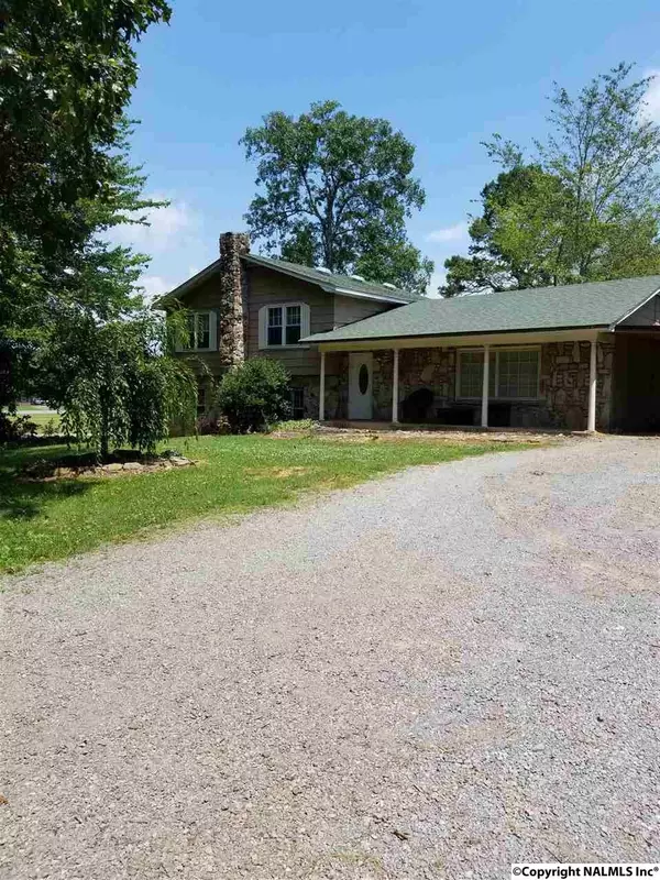 Hollywood, AL 35752,71 County Road 136