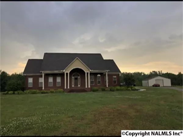 1081 County Road 190, Moulton, AL 35650