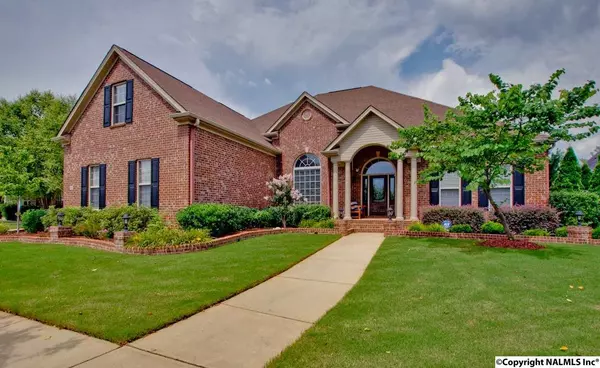 Huntsville, AL 35824,19 Wax Lane SW