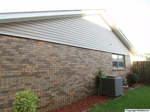 Decatur, AL 35603,2207 SW Anderson Drive