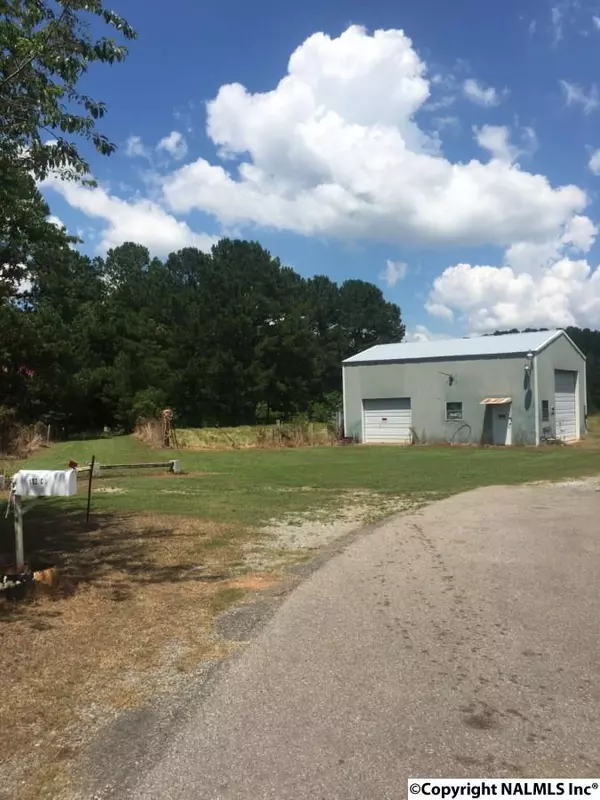 Valermosa Springs, AL 35775,122C Black Road