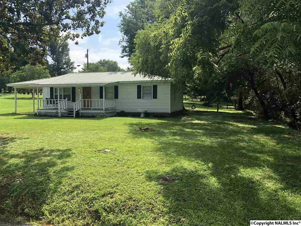 Arab, AL 35016,206 May Apple Road SW