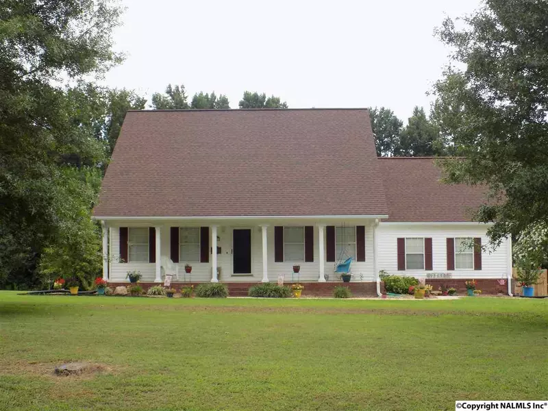 100 County Road 1549, Eva, AL 35621