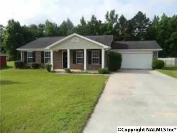 106 Lady Slipper Bend, Harvest, AL 35749