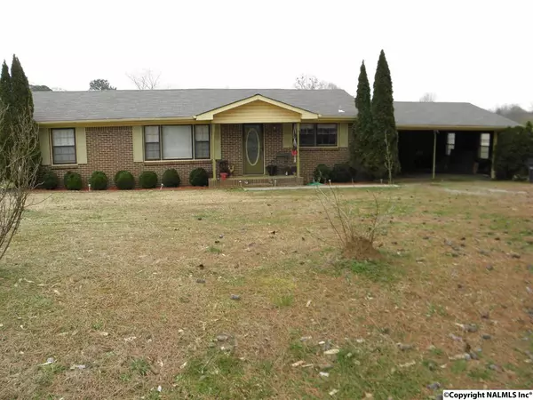 6493 County Road 214, Trinity, AL 35673