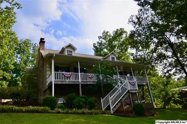 1008 Valmont Circle, Glencoe, AL 35905