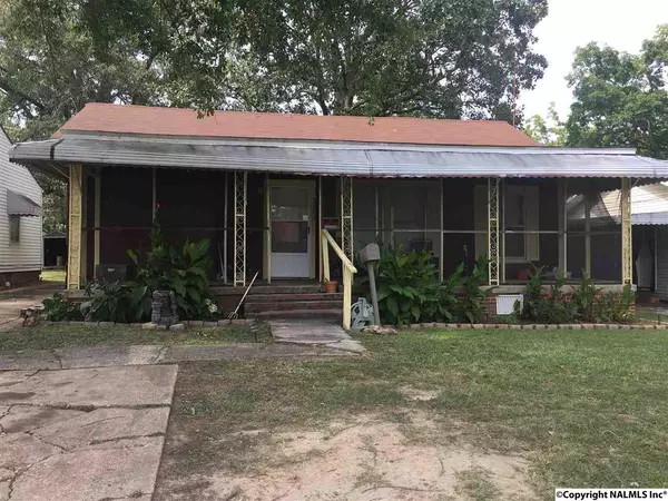 Gadsden, AL 35904,3329 Forrest Avenue