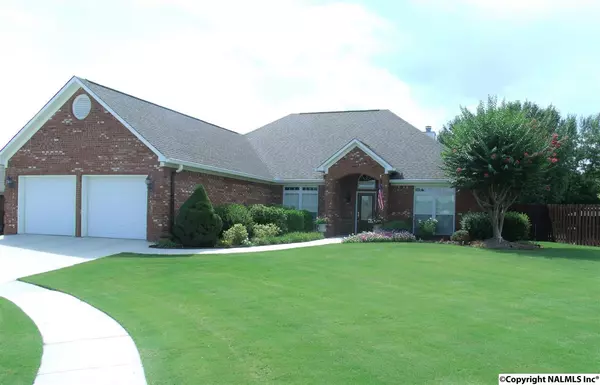 308 Harrogate Circle, Arab, AL 35016