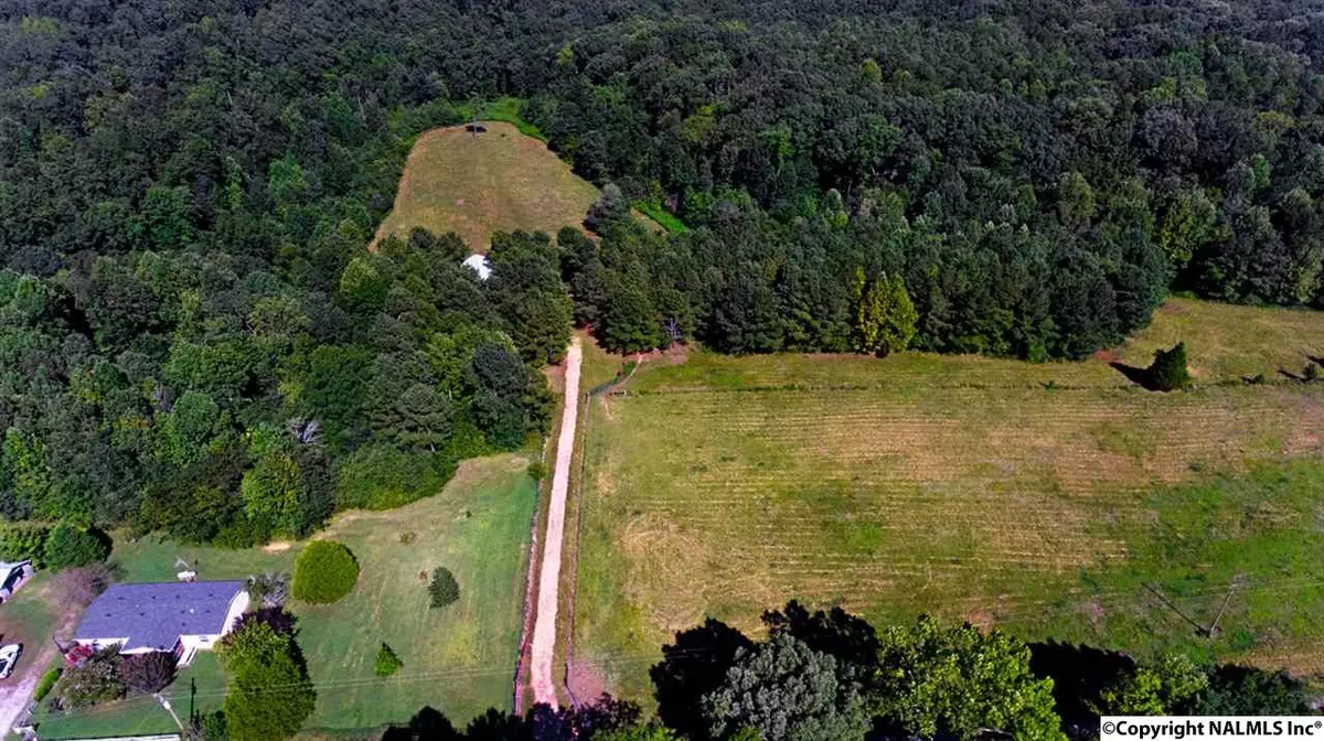 Ethridge, TN 38455,410 Cut Off Road