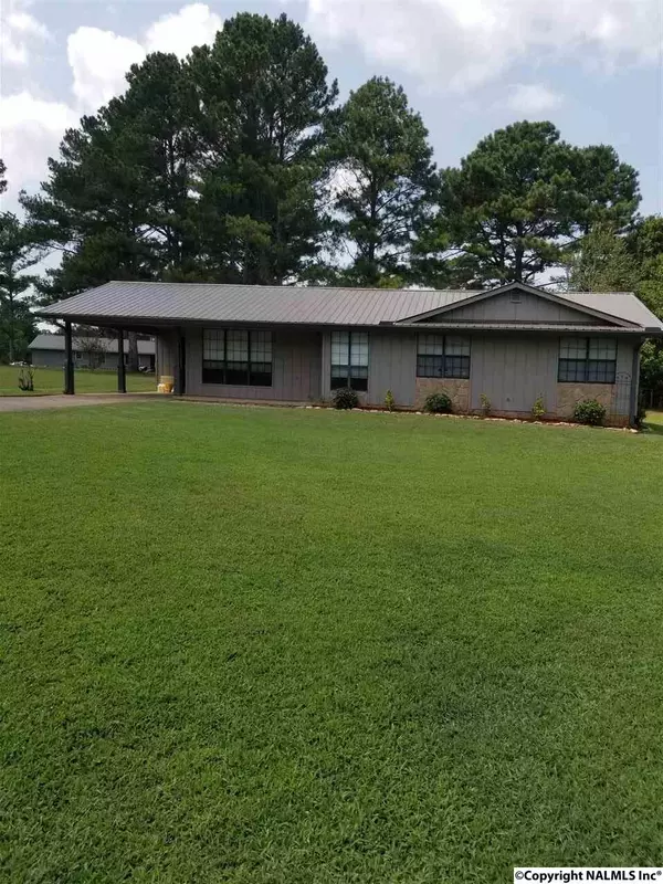 151 Bobby Rodgers Road, Scottsboro, AL 35768