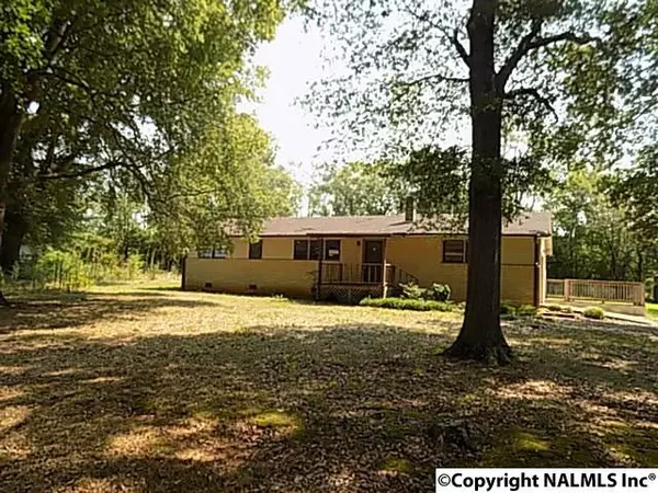 239 Holden Road, Killen, AL 35645