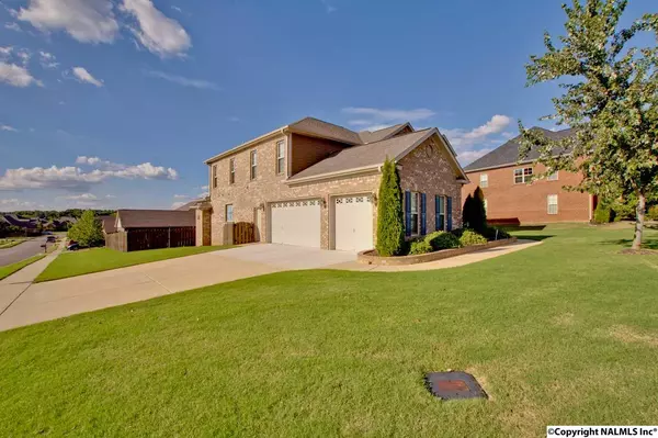 Huntsville, AL 35824,6 Winter King Drive SW